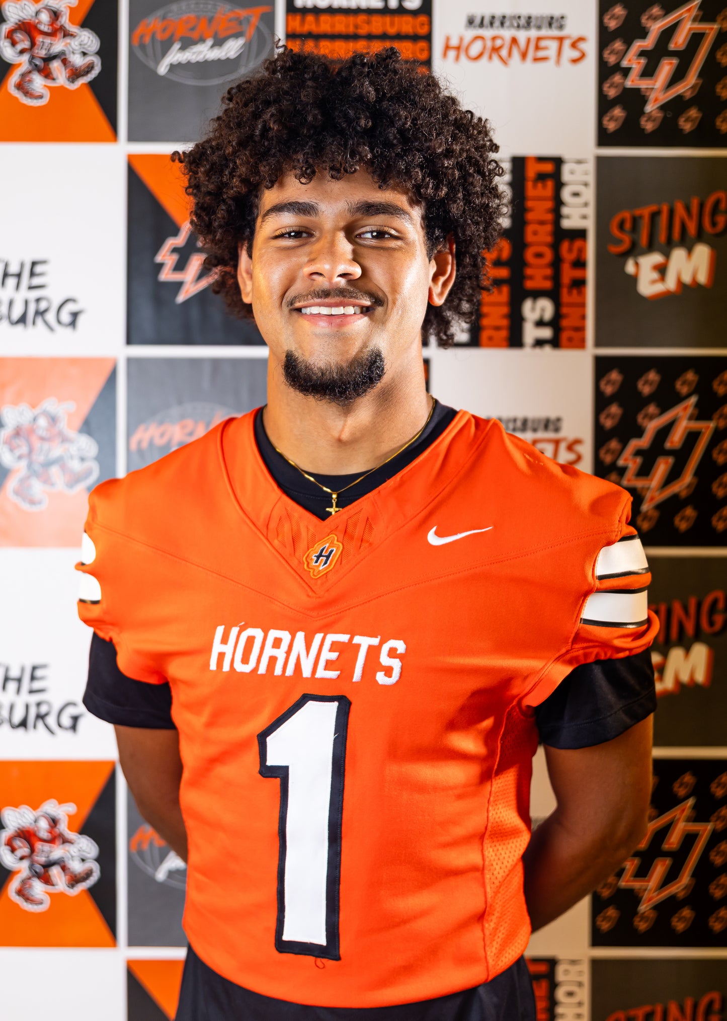 Jayvin Thompson - Football